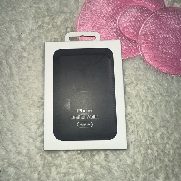 iPhone leather wallet - Picture 1 of 4